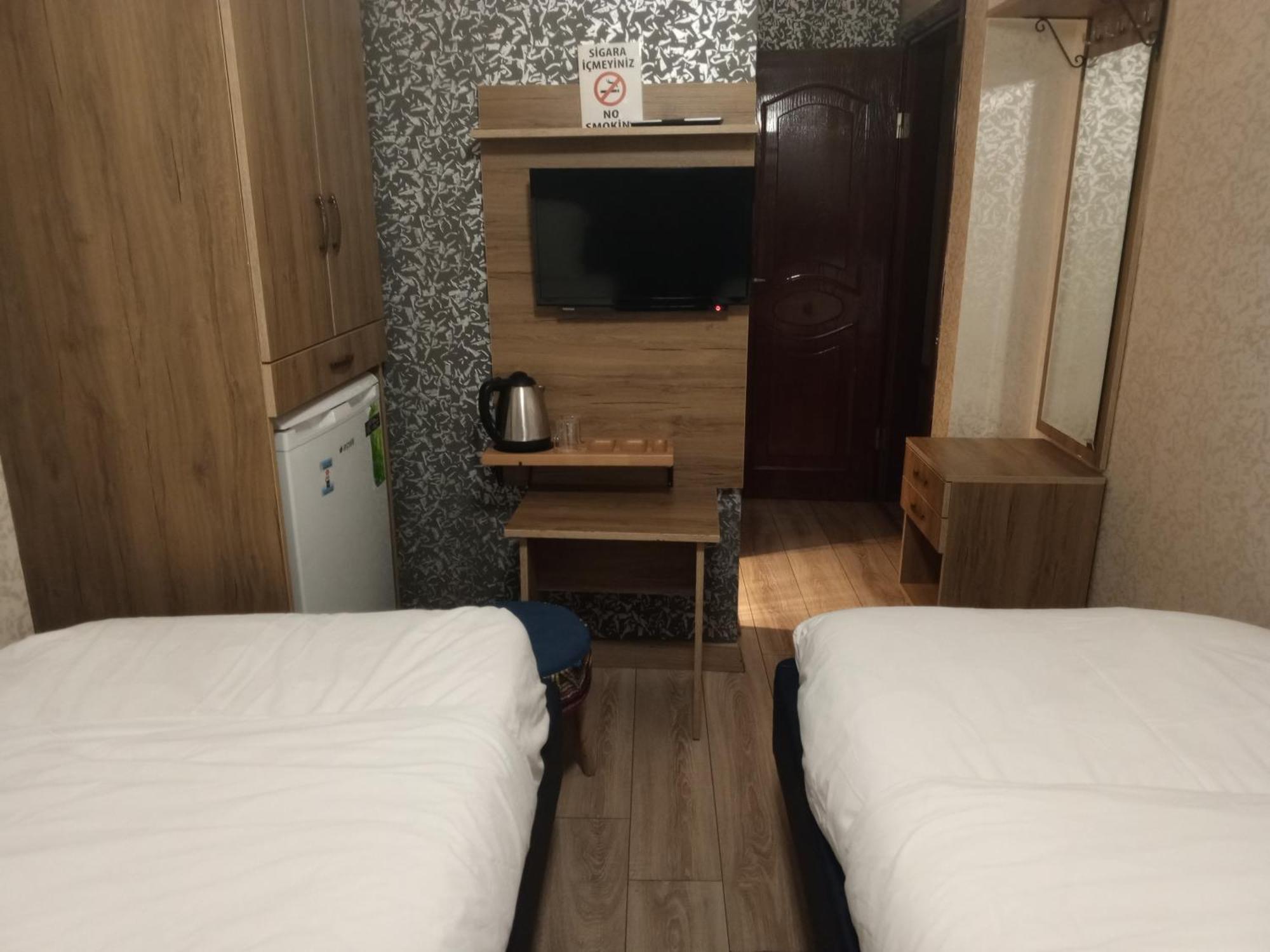 Kosk Hotel Kadikoy Istanbul Bagian luar foto