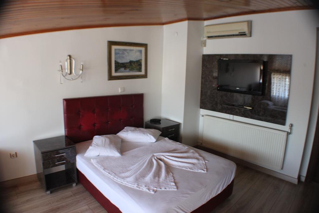 Kosk Hotel Kadikoy Istanbul Bagian luar foto