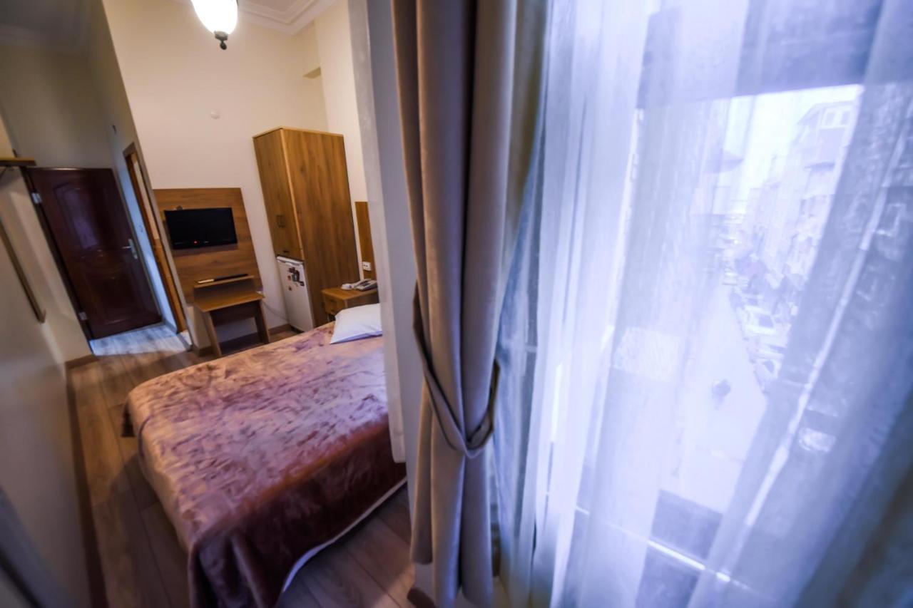 Kosk Hotel Kadikoy Istanbul Bagian luar foto